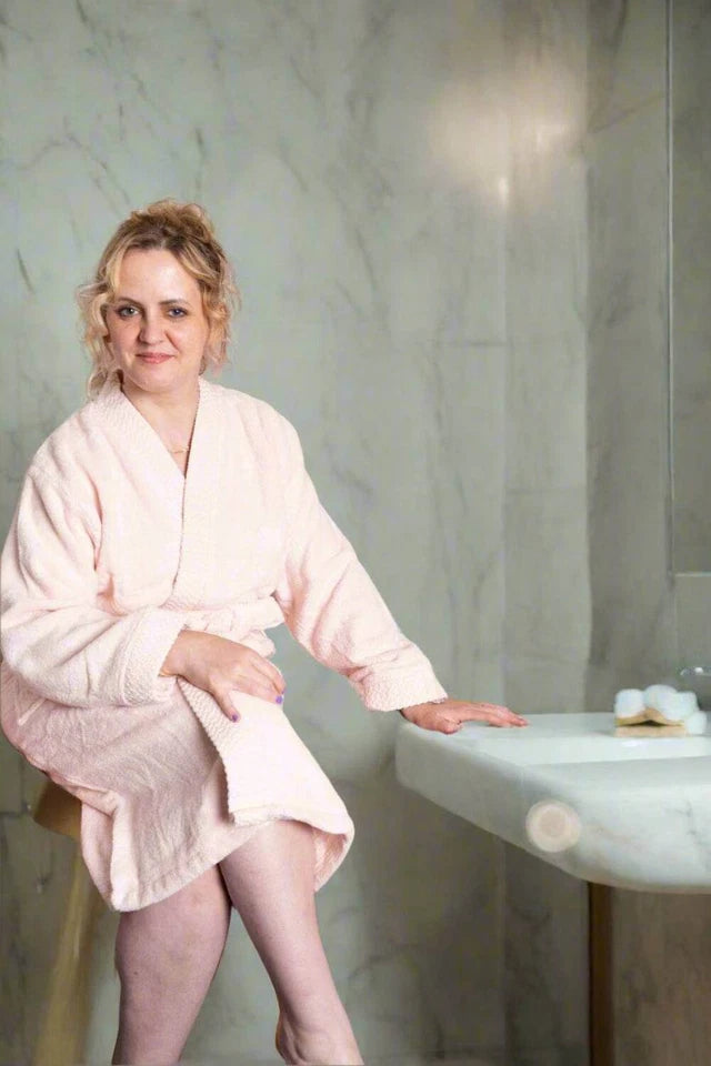 Luxury Hooded Egyptian Cotton Bathrobe - 500GSM